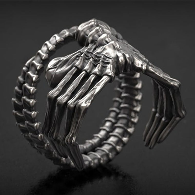 Alien-Facehugger-Ring